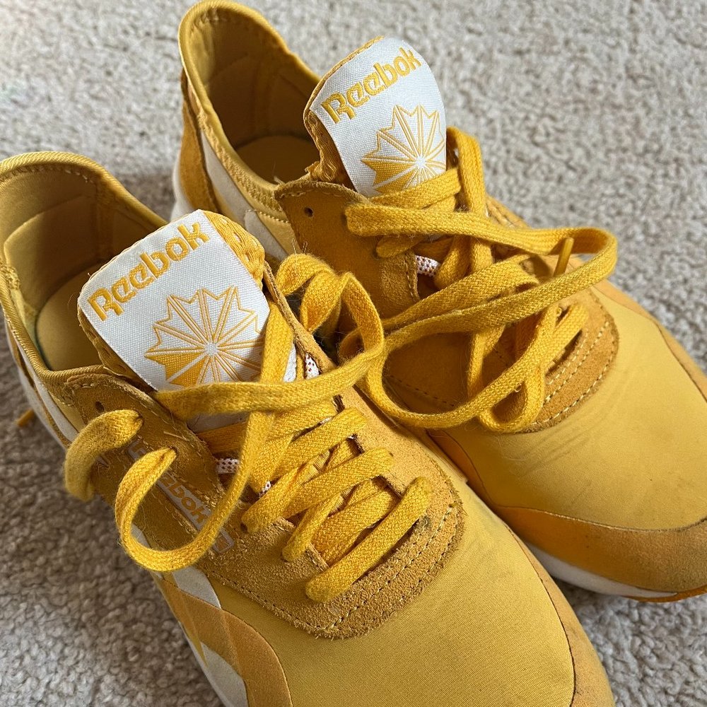 *Reebok* Yellow Classic Nylon Sneakers | Fierce Gold & White | 6.5 | Gently Used - Picture 5 of 12